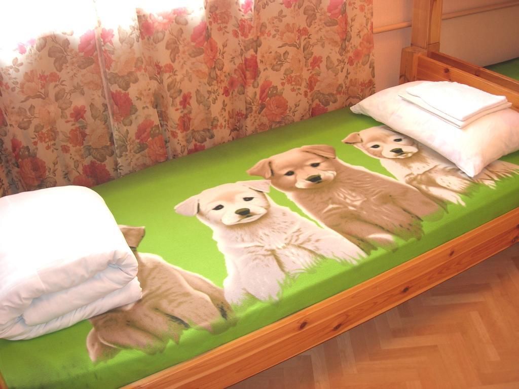 Elizabeth'S Yh Rooms Riga Quarto foto