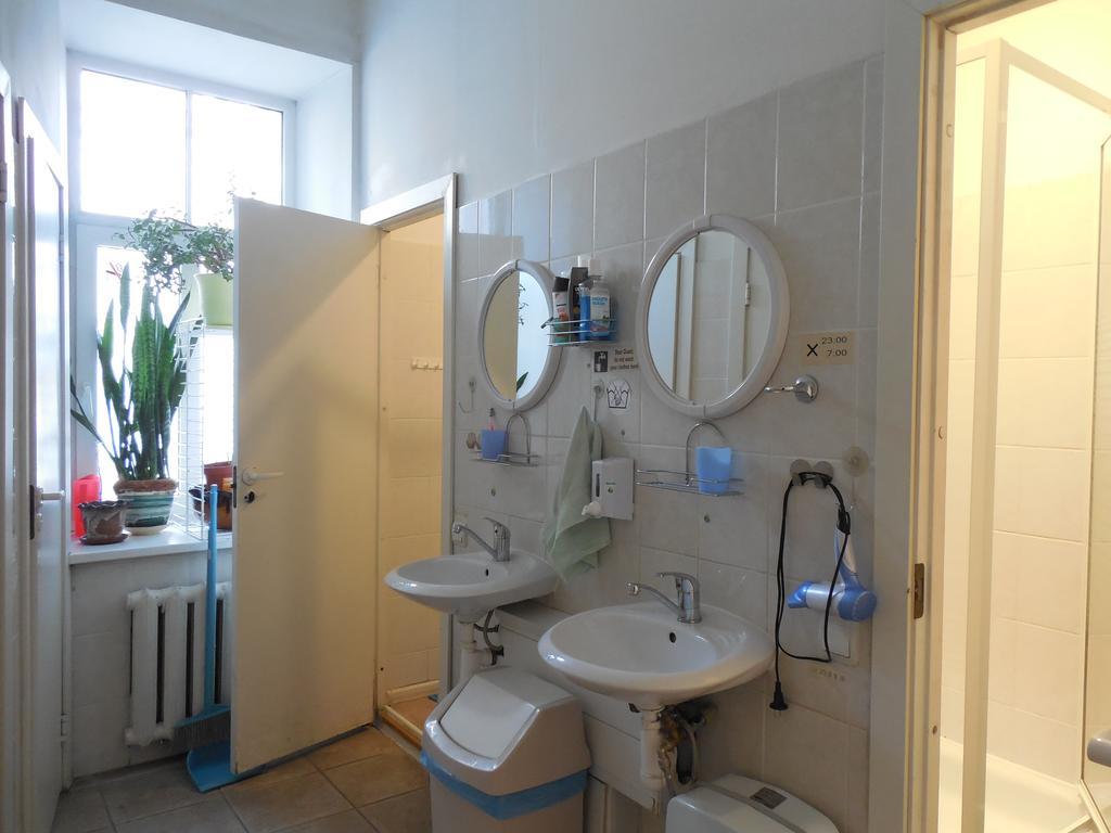 Elizabeth'S Yh Rooms Riga Exterior foto