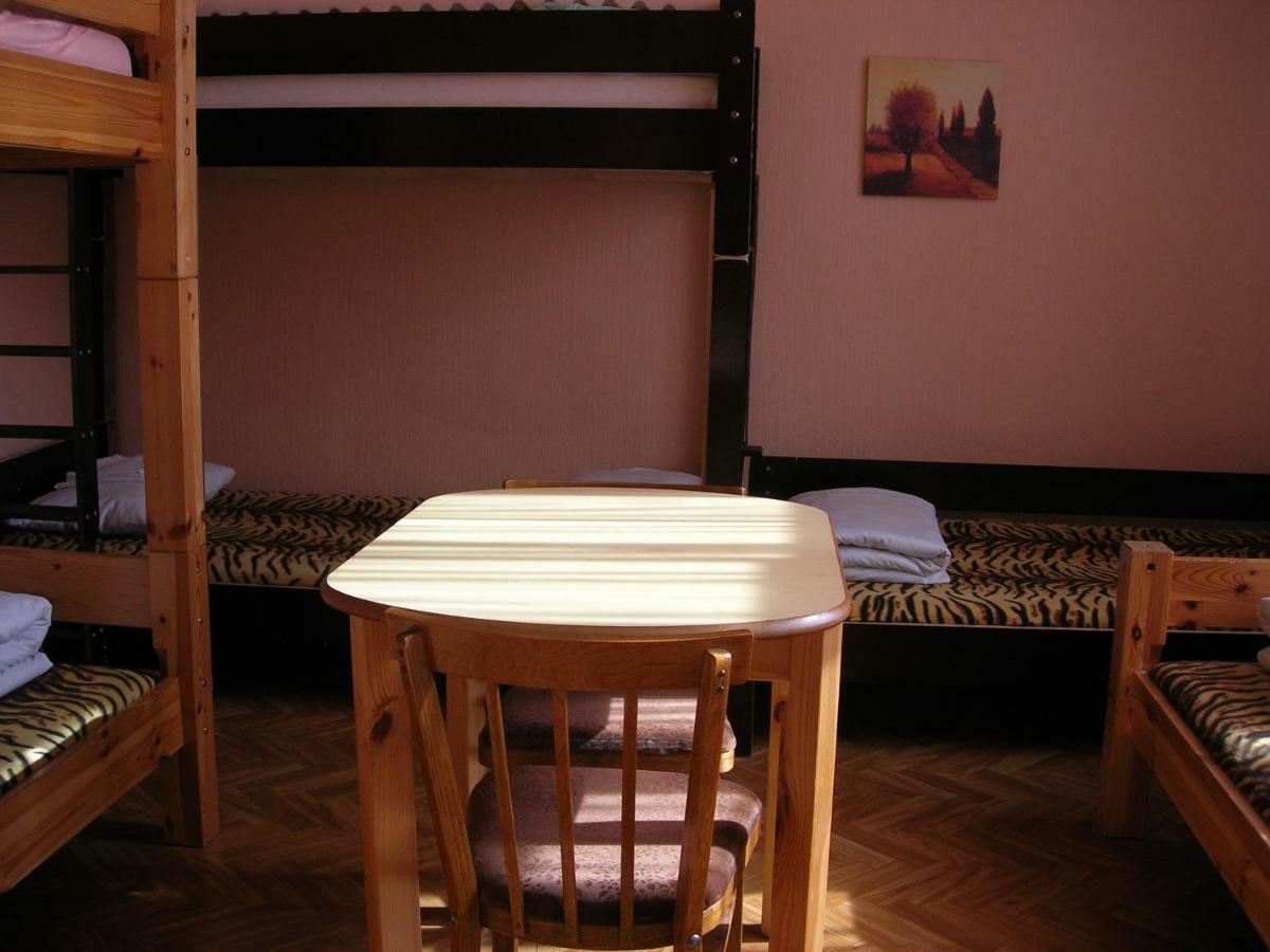 Elizabeth'S Yh Rooms Riga Exterior foto